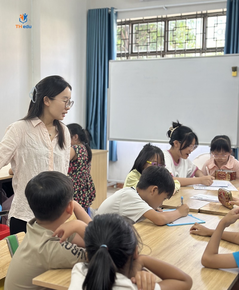 CÁCH THEDU "SẠC PIN" CẢM XÚC CHO CÁC BẠN NHỎ TRƯỚC THỀM NĂM HỌC MỚI