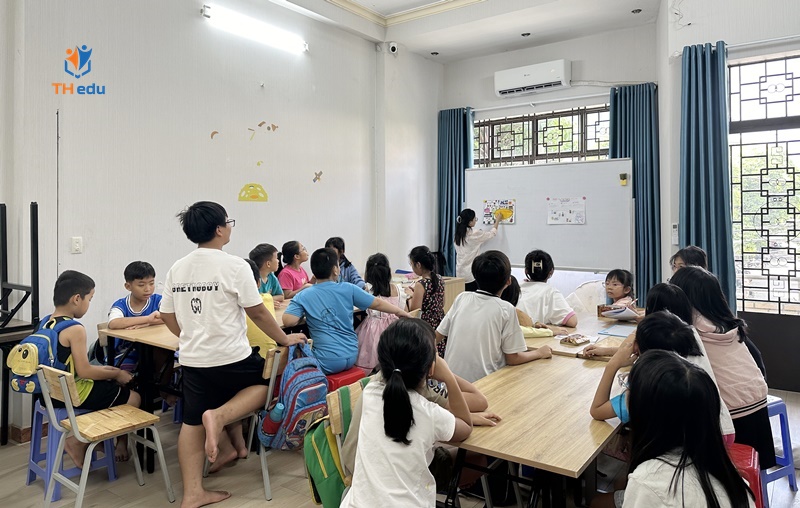 CÁCH THEDU "SẠC PIN" CẢM XÚC CHO CÁC BẠN NHỎ TRƯỚC THỀM NĂM HỌC MỚI